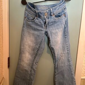 Juniors American Eagle kick boot jeans
